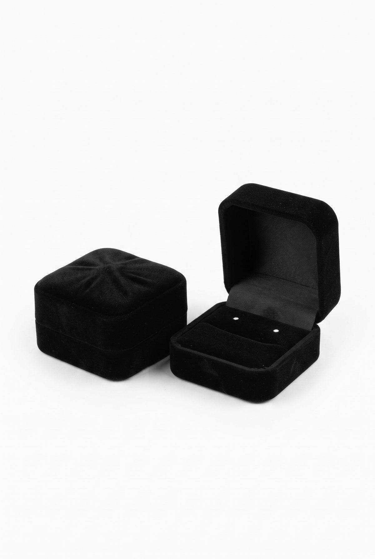 Velvet Ring Boxn Premium Ring Display