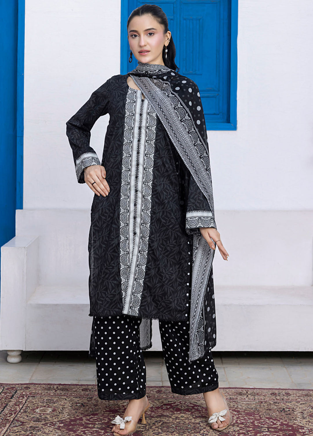 Regalia Textiles Printed Lawn Suits Unstitched 3 Piece RGT25BS D-9 - Summer Collection
